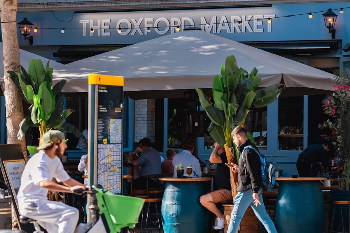 The Best Coffee & Lunch Spots Near Gilmoora House