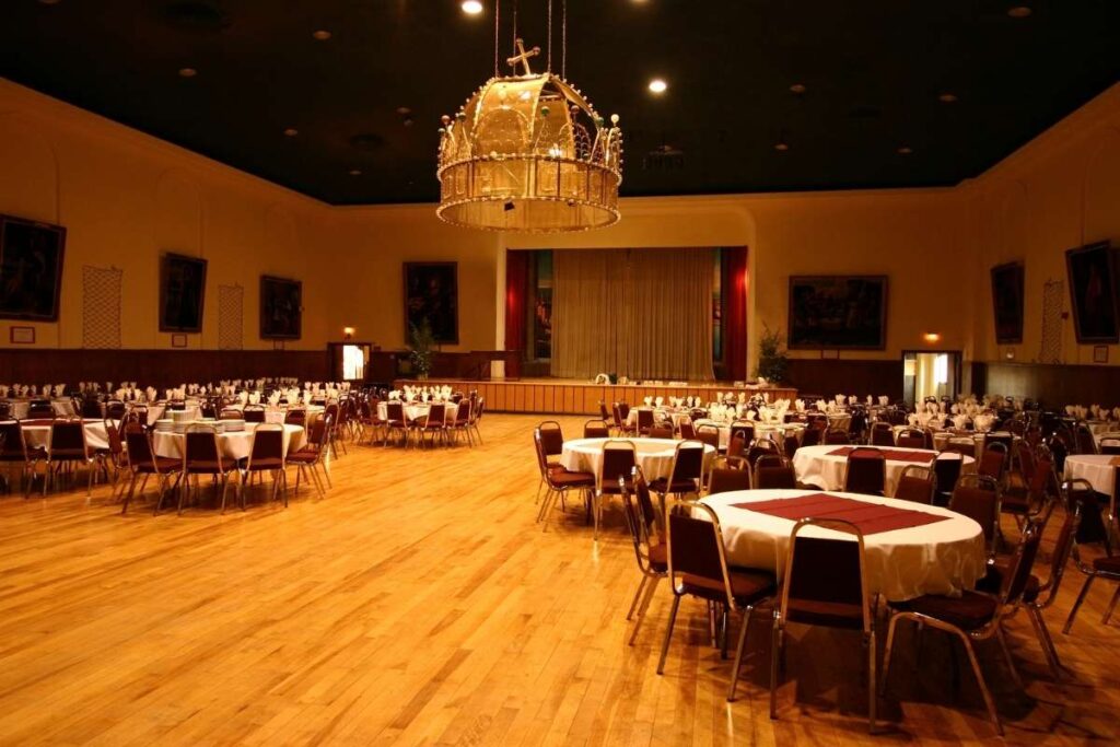 Banquet style meeting room