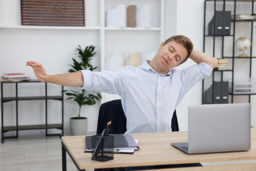 Prevent mental fatigue and physical strain with active breaks